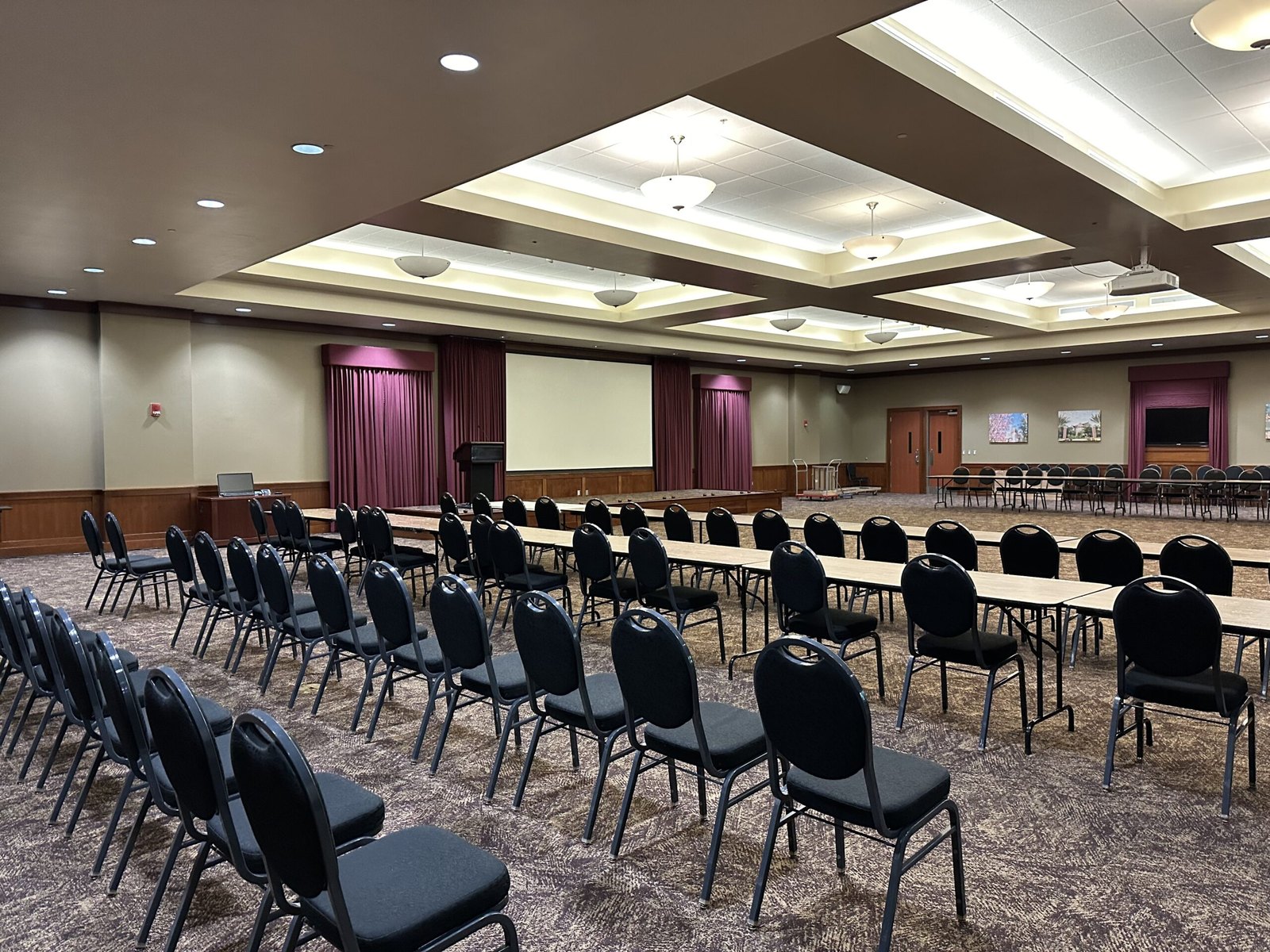 Room 108 Dining Room at the Florida State Conference Center