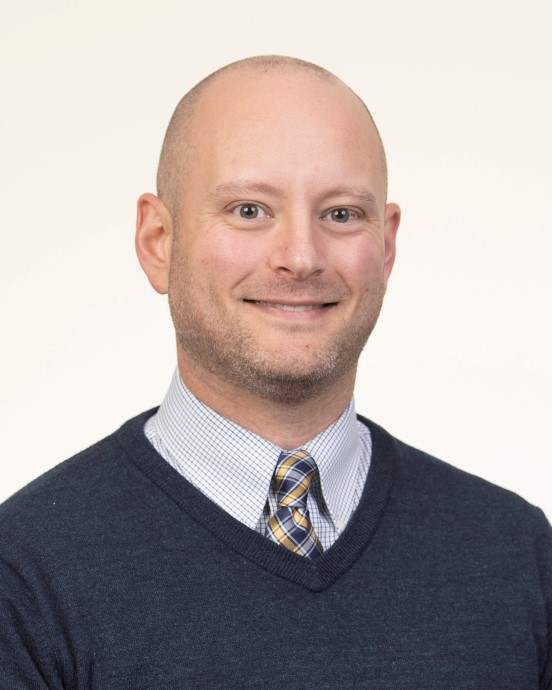 Steve-Halsell_Headshot_Web
